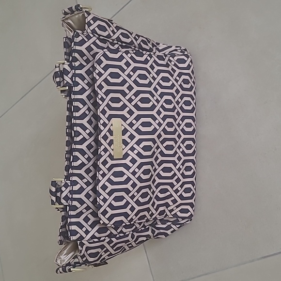 Jujube Diaper bag - Picture 2 of 14